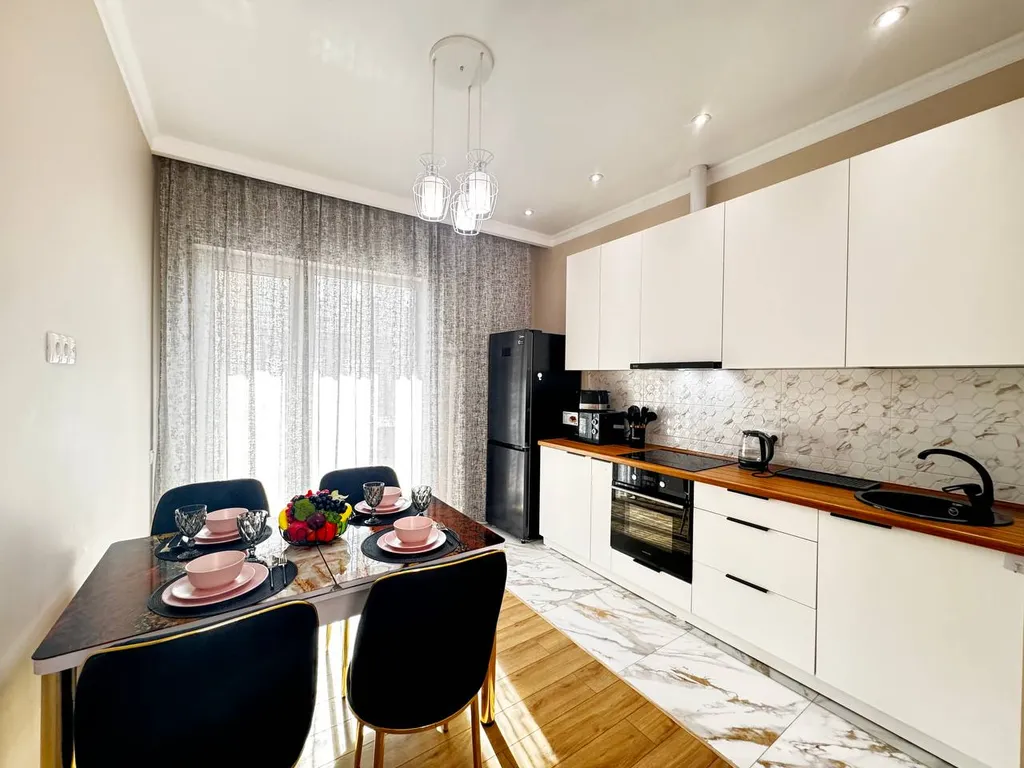 2 комнатная в ЖК 4YOU, рядом с ТЦ MEGA, кв 22