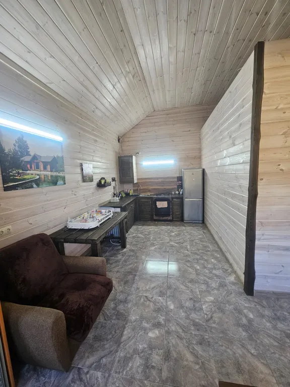 Двухкомнатный с кроватью-сеновалом