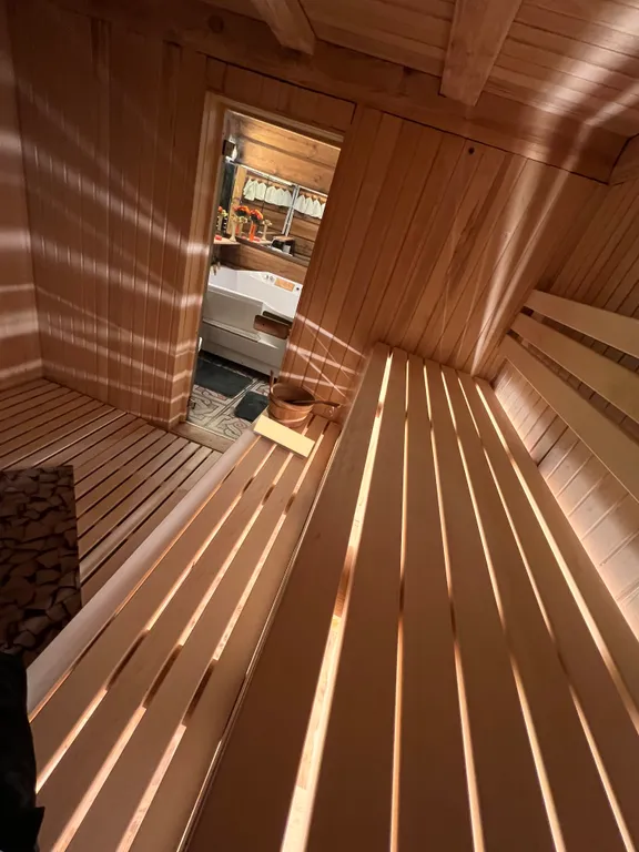 Дом с баней и чаном