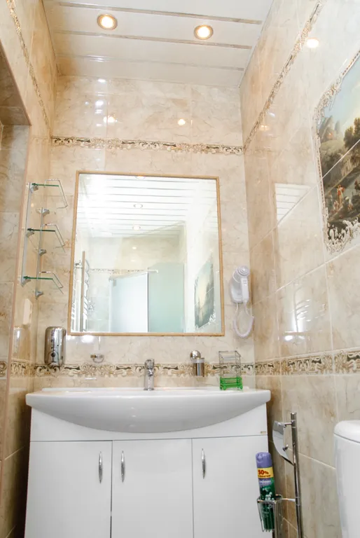 Рядом с парком и минеральной водой