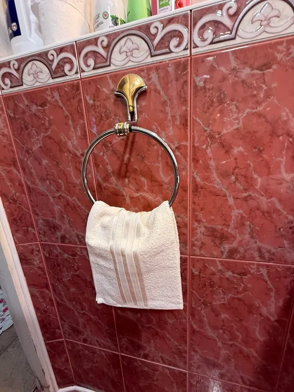 Двухуровневая квартира с парковкой и двумя санузлами