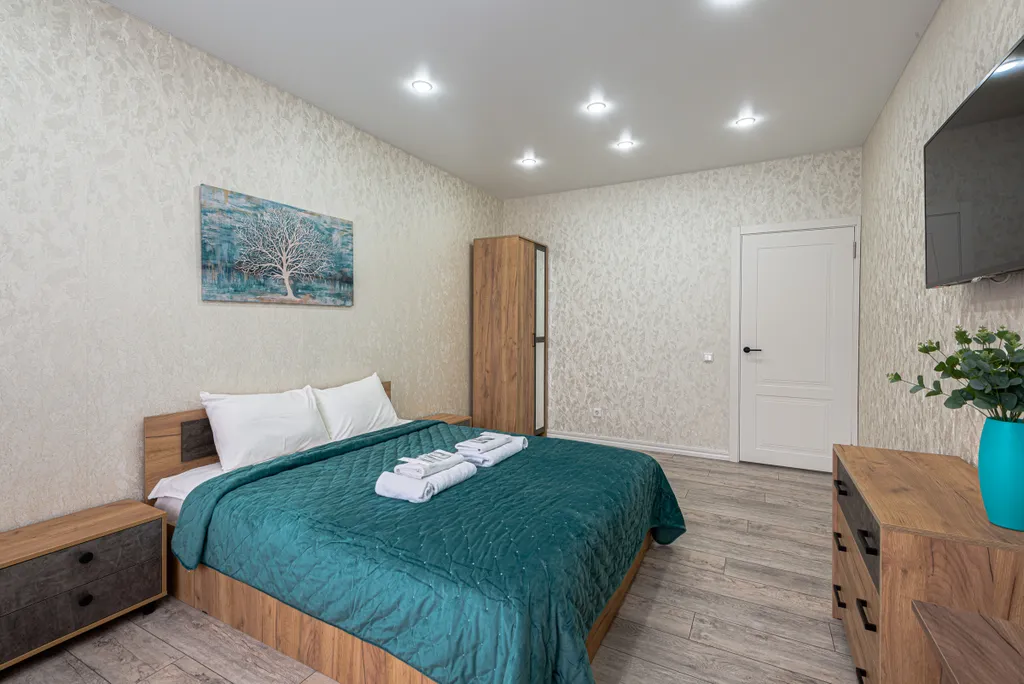 Просторная с гостиничным сервисом в Новом городе, бесконтактно