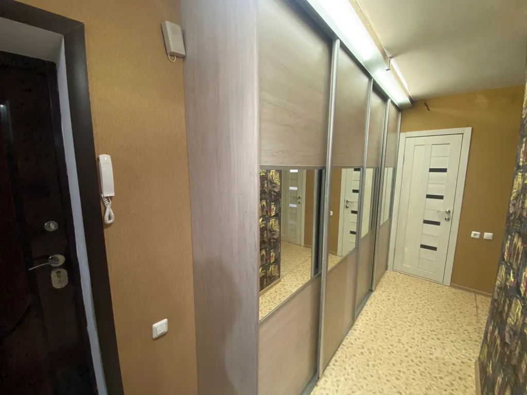 Однокомнатная квартира с благоустроенными лоджиями