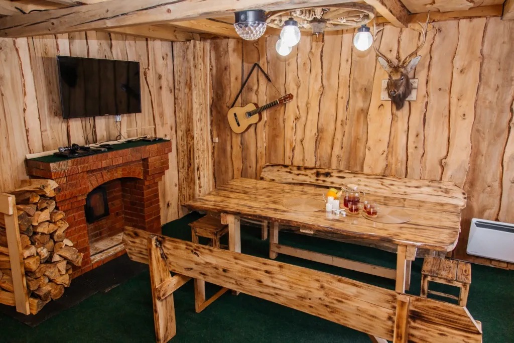 Дом с баней на берегу реки