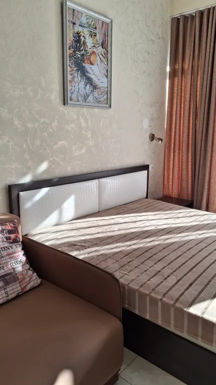 Квартира Студия в коттеджном посёлке в 500 метрах от пляжа. — аренда посуточно в Заозёрное