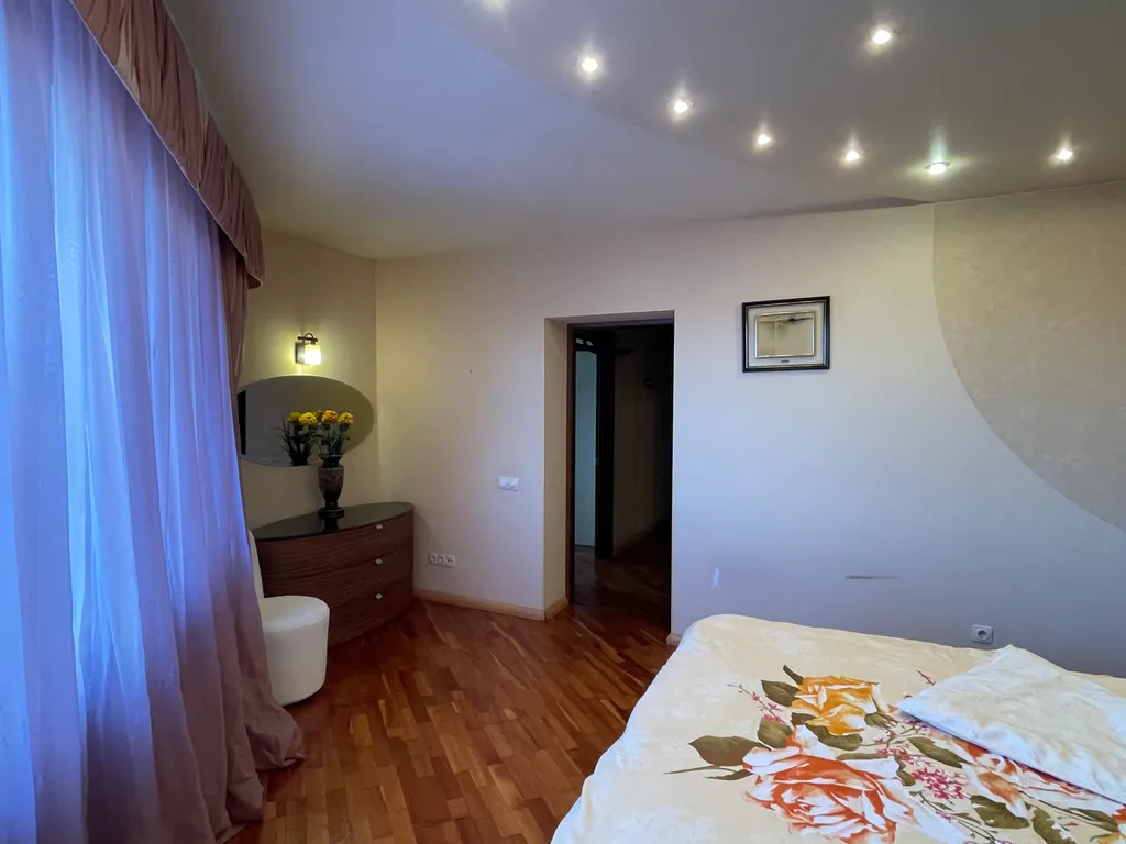 Шикарная трёхкомнатная квартира