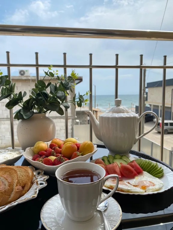 Уютный дом на берегу моря