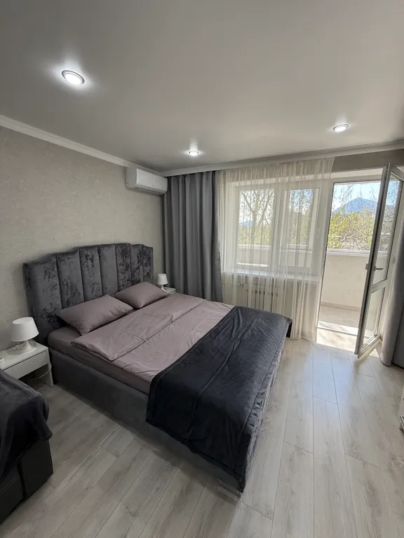 Уютная квартира в районе ж.д. вокзала 10 мин до аэропорта