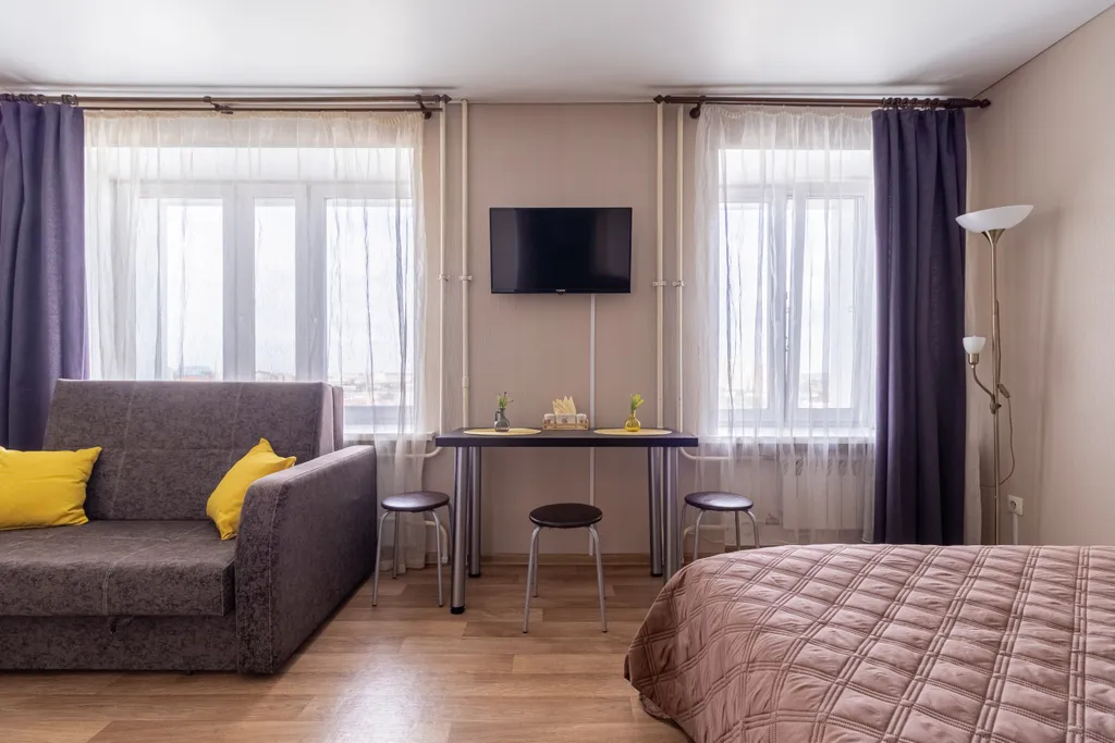 Уютная, светлая студия