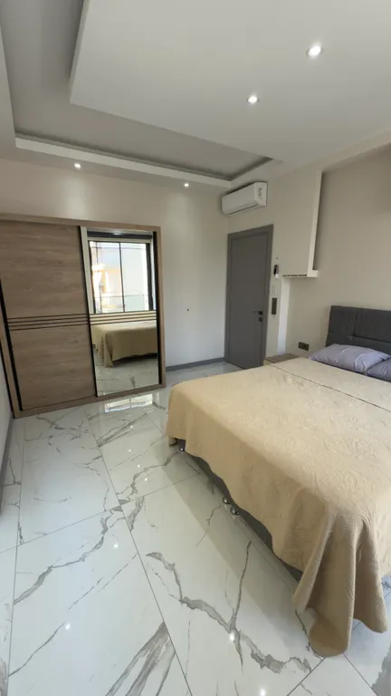 Люкс квартира в центре в 150 метрах от пляжа Клеопатра