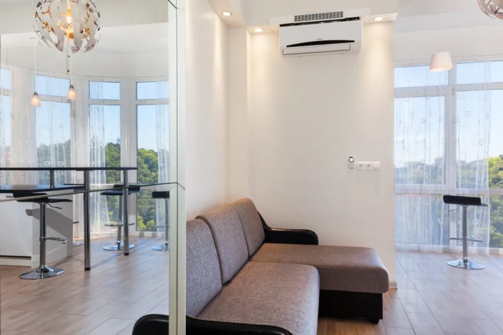 Квартира 2-комнатная Квартира — Сочи