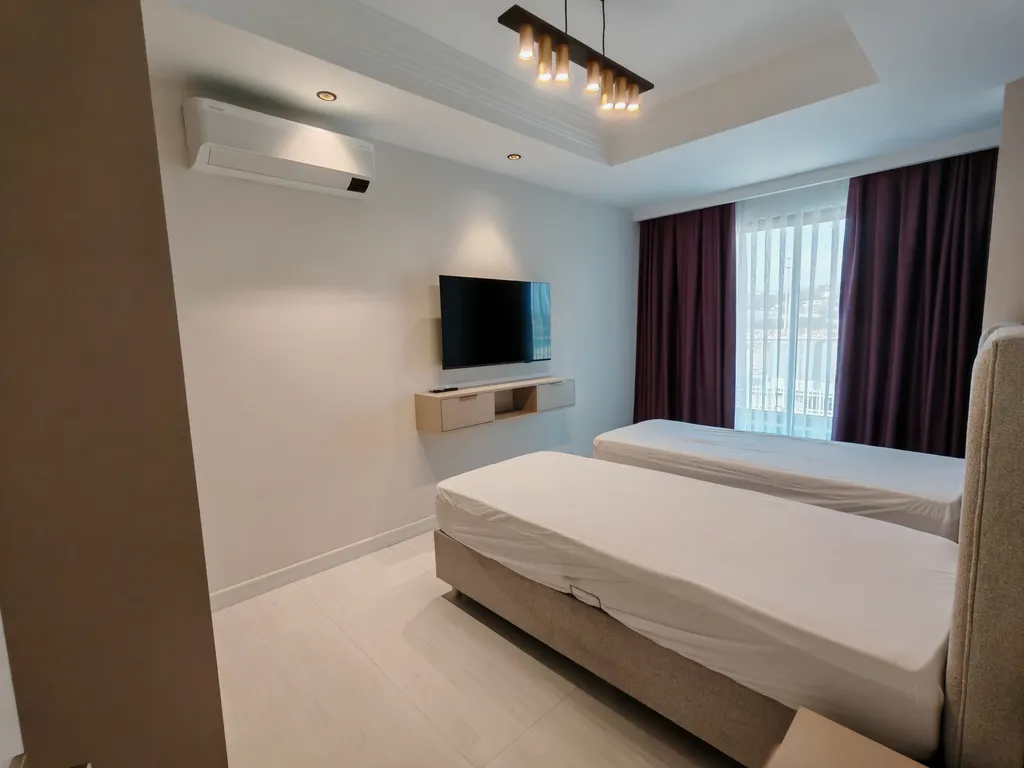 Большая квартира с 4 спальнями в новом ЖК с аквапарком и 5 бассейнами