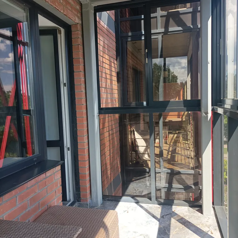 Уютная квартира евродвухкомнатная квартира на набережной варкауса