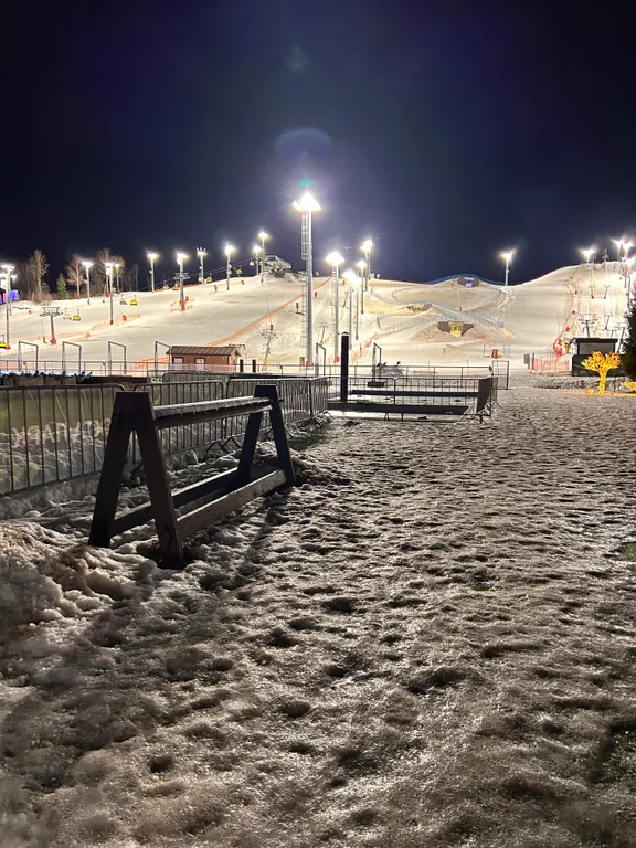 Лисья нора с сауной и террасами