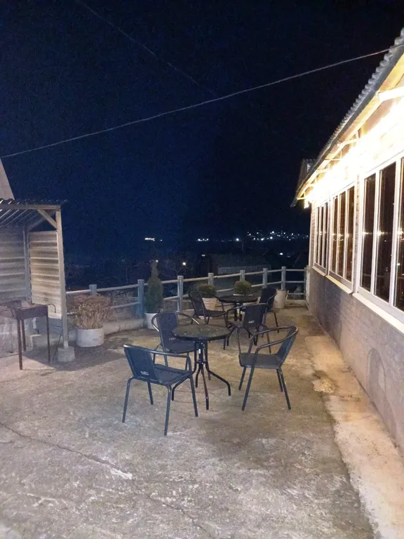 Уютный дом на 6 человек, для комфортного отдыха с видом на горы