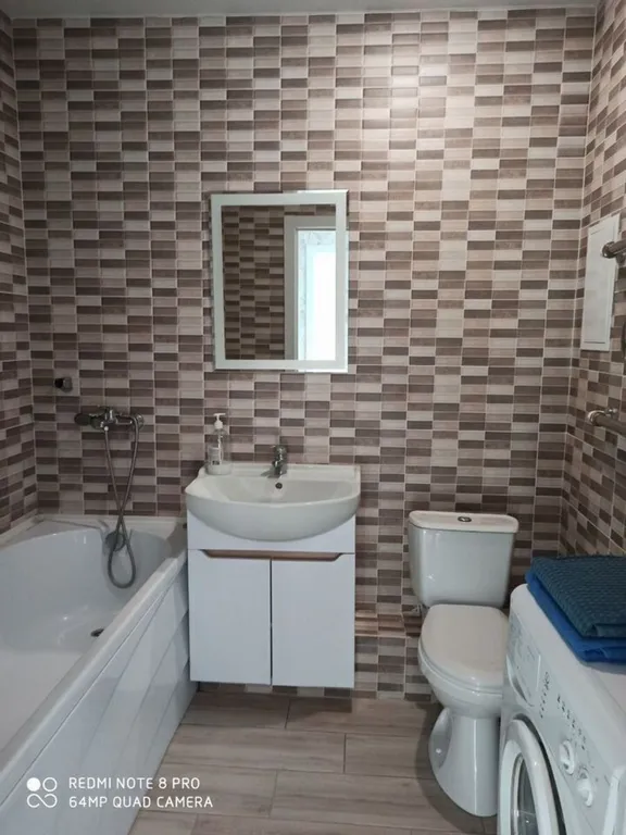 Однокомнатная элитная квaртиpа