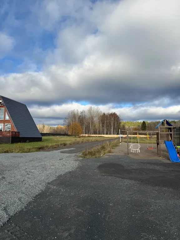 Загородный дом с баней и чаном