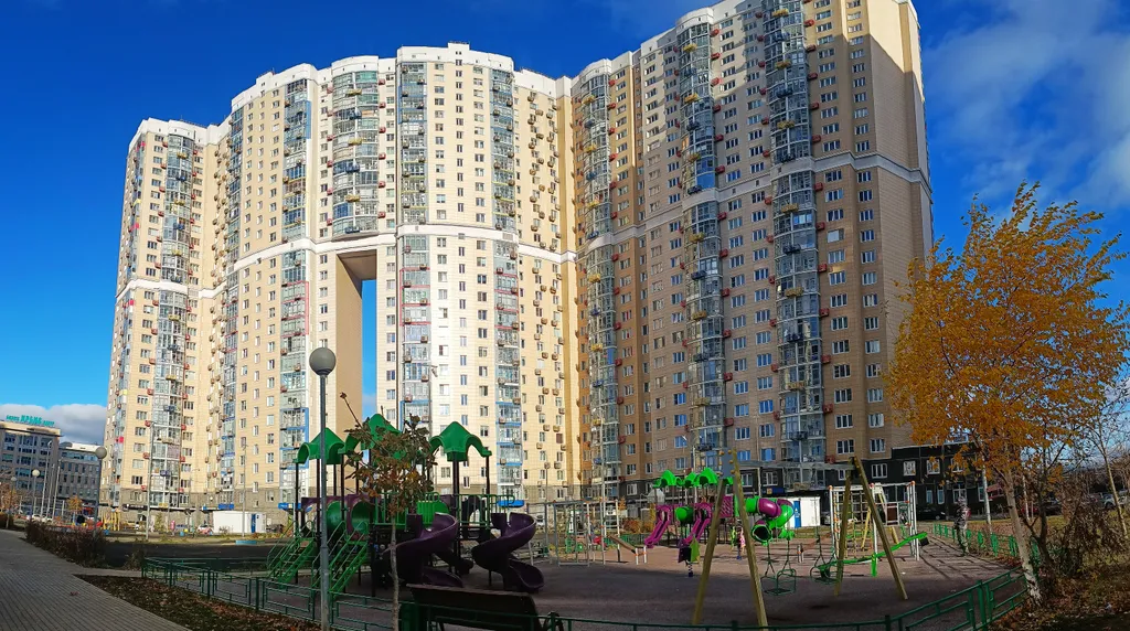 Просторная квартира у ТЦ Ирбис