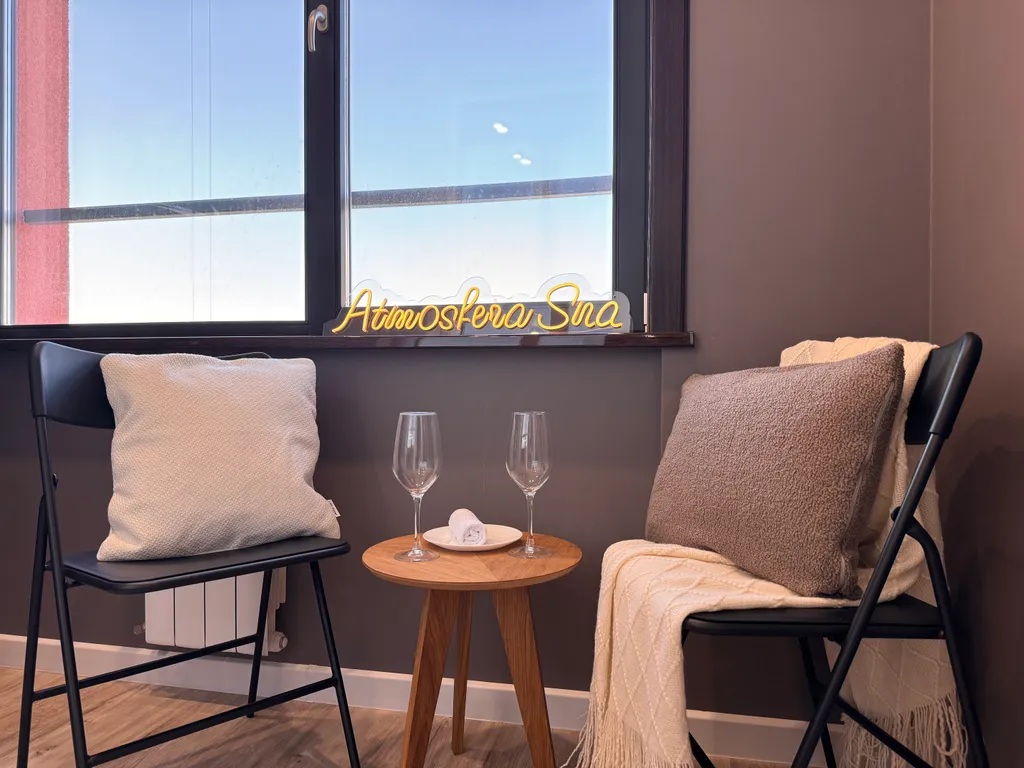 Роскошная квартира у ТРЦ Аура в новом доме