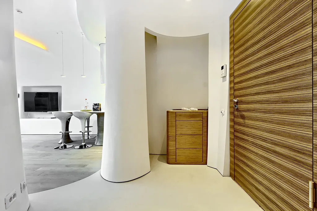 Космический апартамент с потрясающим видом на башни и город