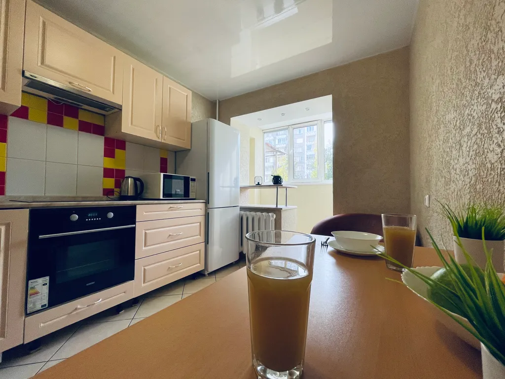 Уютная квартира рядом с ижевским зоопарком, ИЖГТУ и ИЖГСХА от Город 18