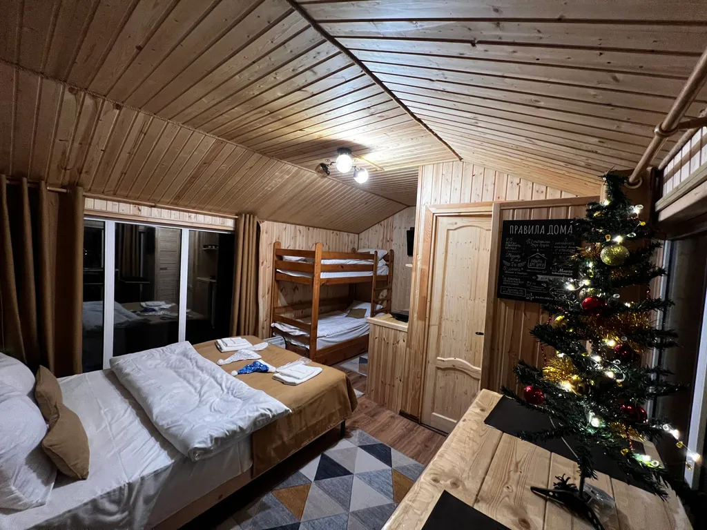 Коттедж Уютный домик в лесу — Архыз