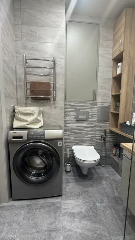 Уютная видовая современная квартира