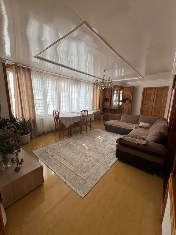 Большой домик