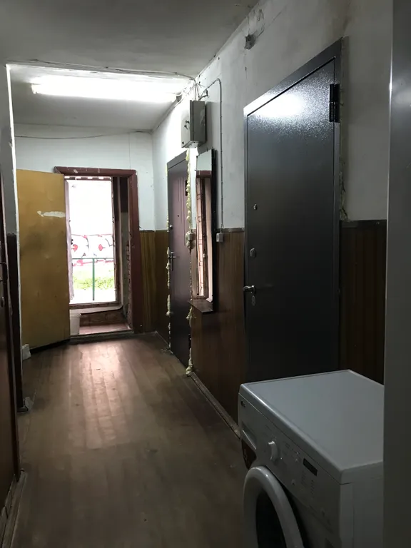 Комната в общежитии секционного типа в центре города