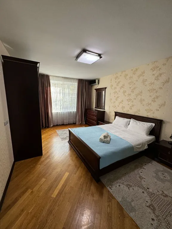 Уютная квартира в Золотом Квадрате — аренда посуточно в Алматы