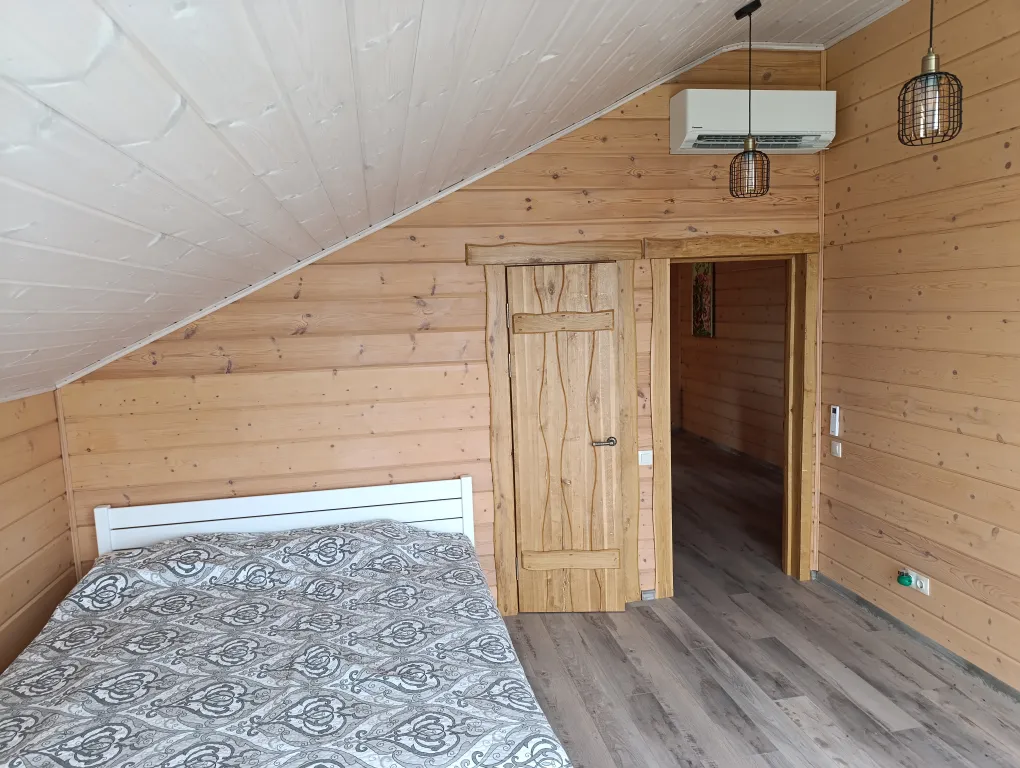 Дом с видом на озеро Ричи в заказнике