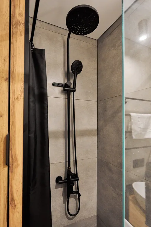 Уютный семейный лофт ,с  проектором для просмотров фильмов !