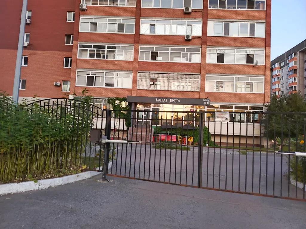 Квартира Просторная квартира на Широтной в районе ТЦ Матрешка — Тюмень