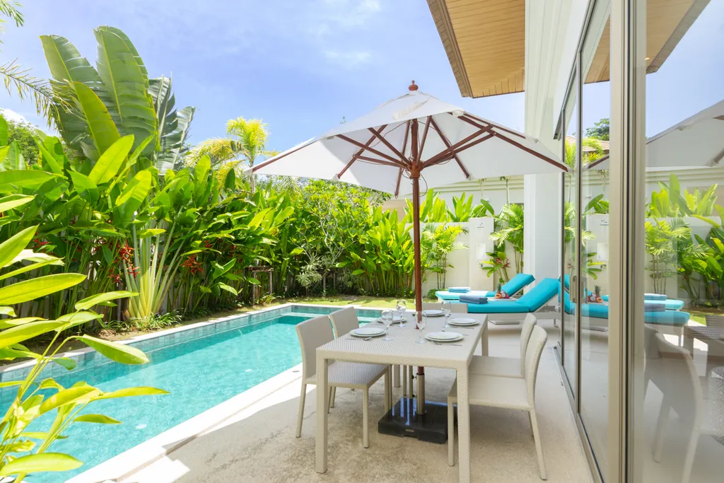 Светлая вилла с 3 спальнями и бассейном Бангтао, Лаян, Лагуна