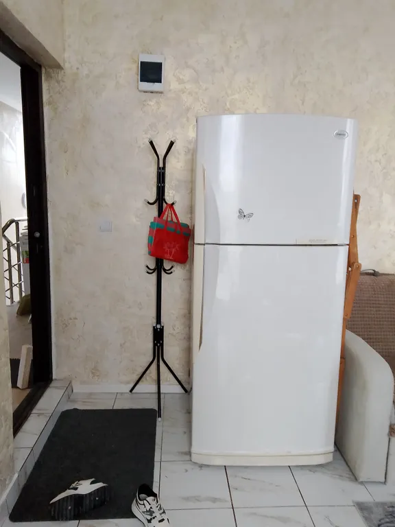 Студия с отдельно выделенной спальней, в шаговой доступности до моря