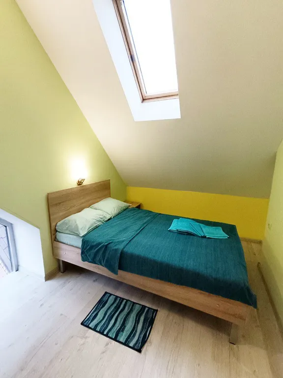 Квартира Стандартный одноместный номер на мансардном этаже — аренда посуточно в Нижний Новгород