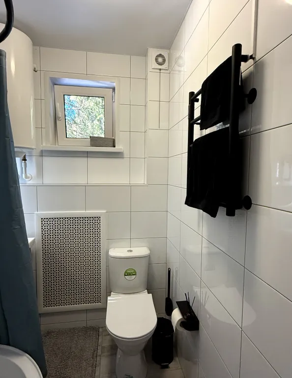 3-комнатный благоустроенный дом на берегу залива, 20 минут от города