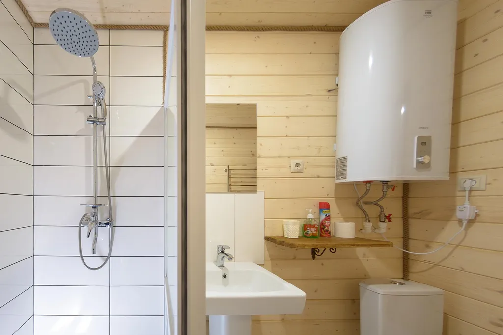 Дача МиСо в сосновом лесу Теберды Шале №4 (студия)