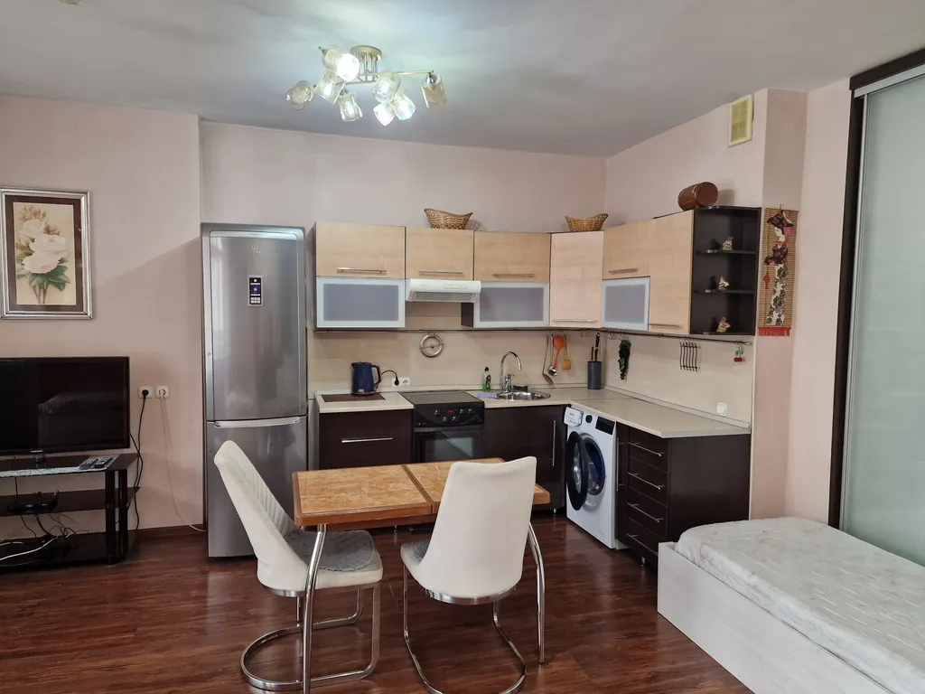 Прекрасная, просторная квартира в новостройке, в самом центре