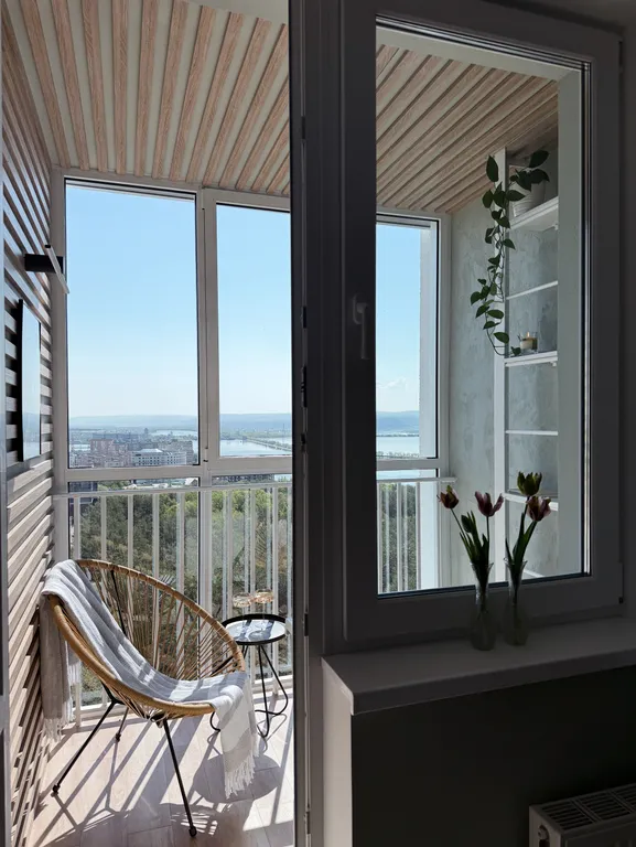 Дизайнерские апартаменты с панорамным видом на Волгу и горы