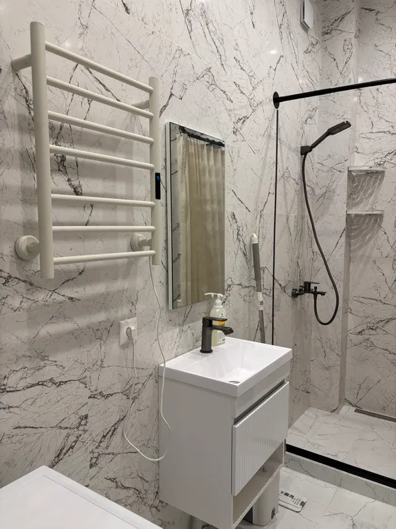 Стильная квартира рядом с морем и парком