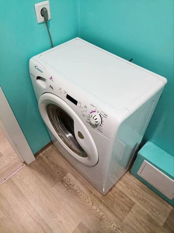 Студия на 10 этаже рядом с ТЦ Метро