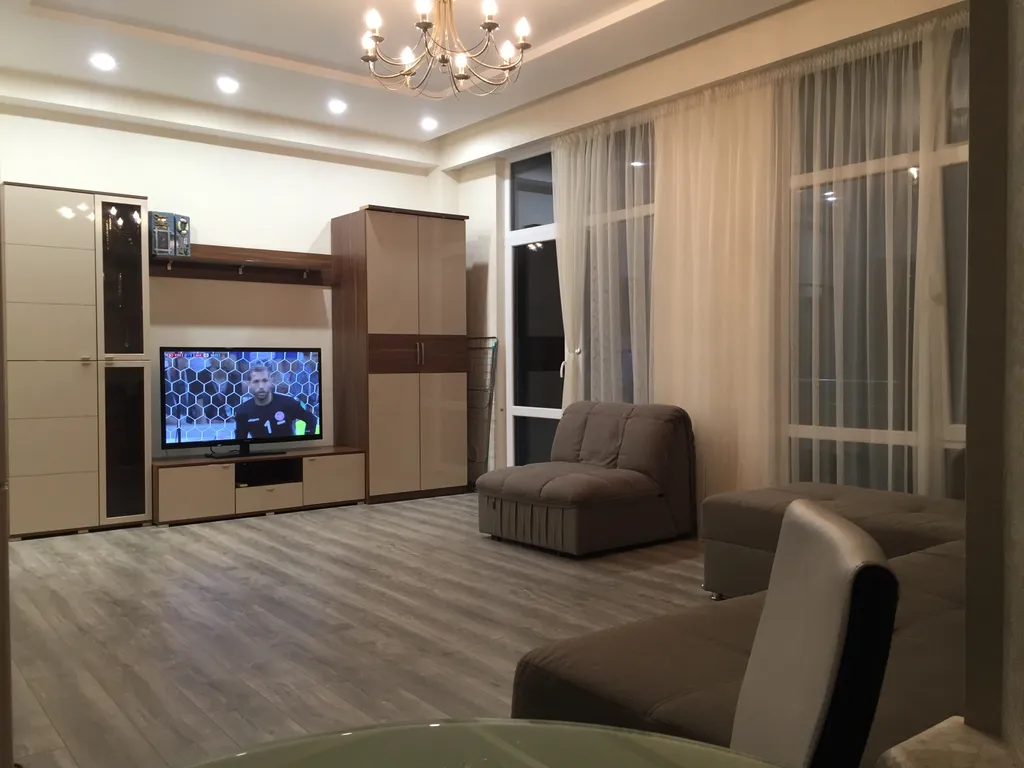 Студия с видом на море и горы