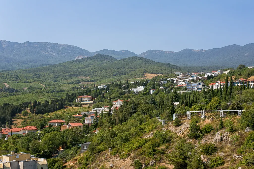 Апартаменты Premium с видом на море, горы возле Артека