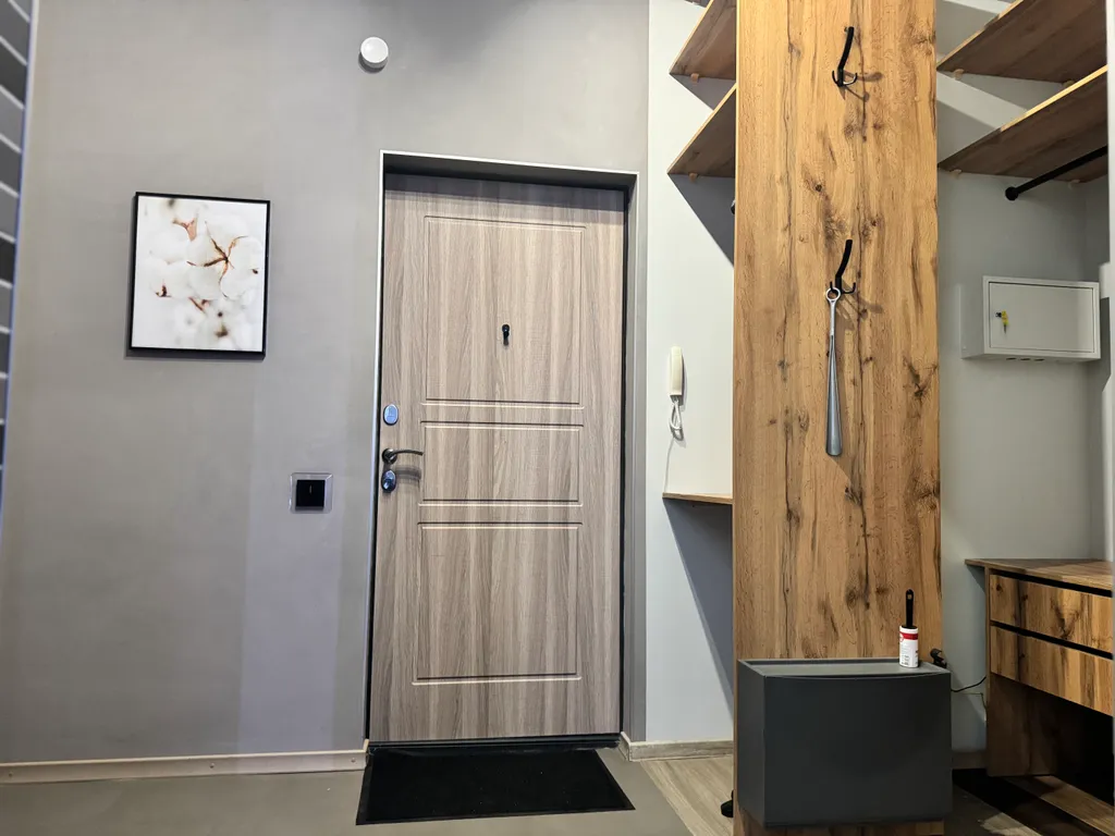 Около Реки, новая комфортная квартира на берегу