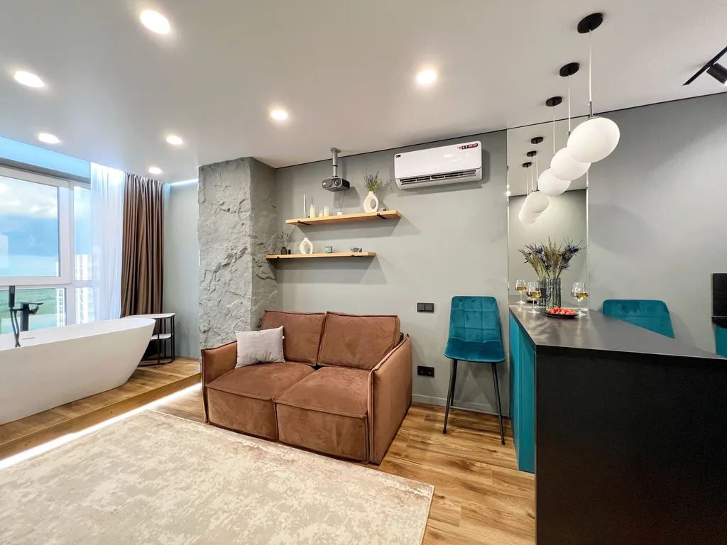 Роскошная квартира с королевской ванной возле ТЦ Круиз — аренда посуточно в Рязань