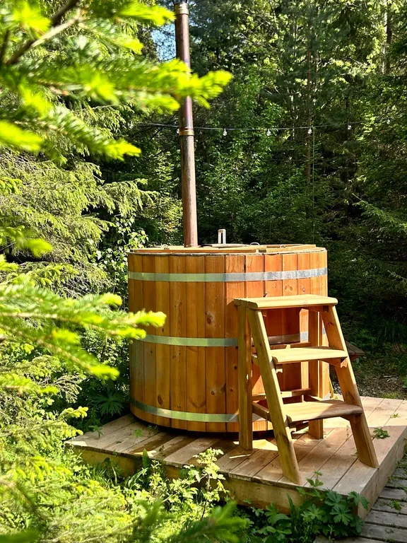 Домик для двоих с горячей купелью (шерегеш)