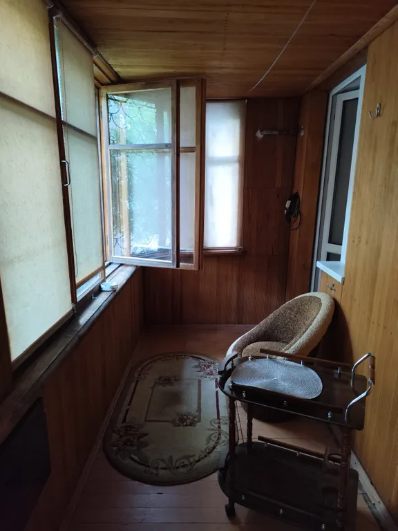 Квартира 1-комнатная с верандой в 10 минутах от Городского пляжа