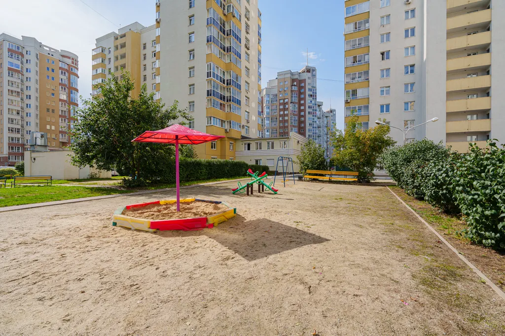 Квартира Квартира SOVA "Ключи к комфорту у метро" — Екатеринбург