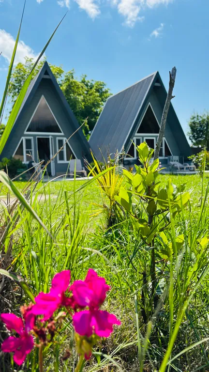 Дом-шалаш с собственной кухней Лдзаа